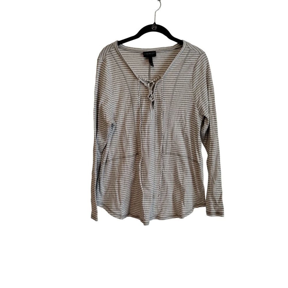 Lane Bryant grey and white horizontal stripe long sleeve‎